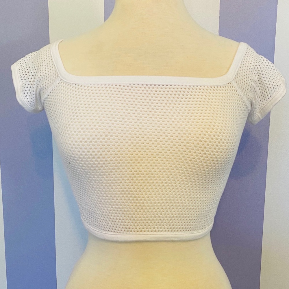LF White mesh crop top 💕🌸 NWT